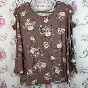 A&i long sleeve cut outs on arms flowers Floral Print Women's Top